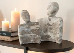 Beeld Koppel Knuffelen H26cm - marmer - beige